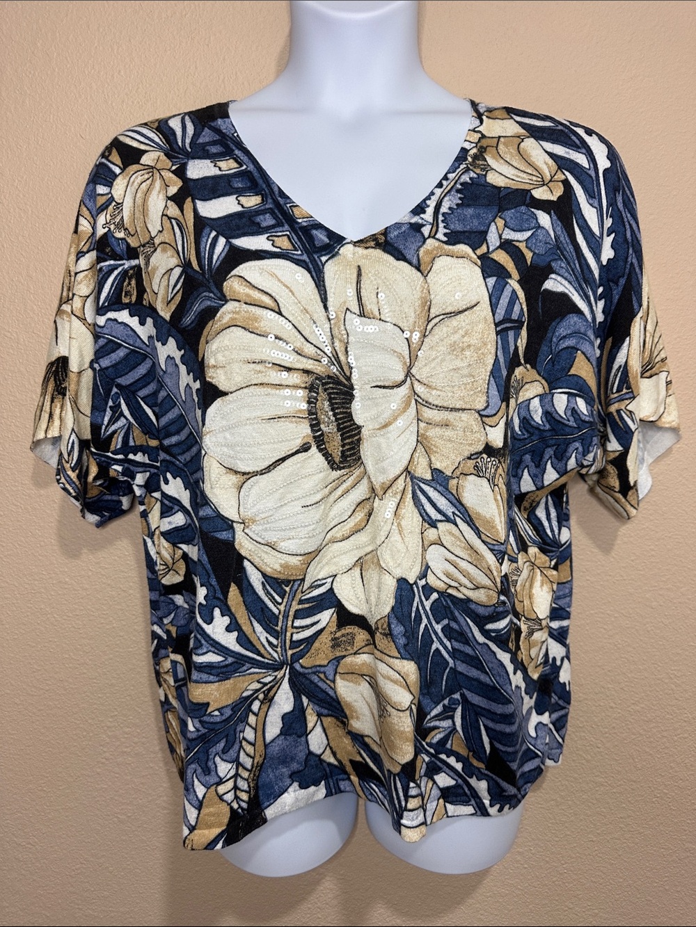 Chico's Navy and Cream Floral V-Neck Short Sleeve Knit Top, Size 3, EUC